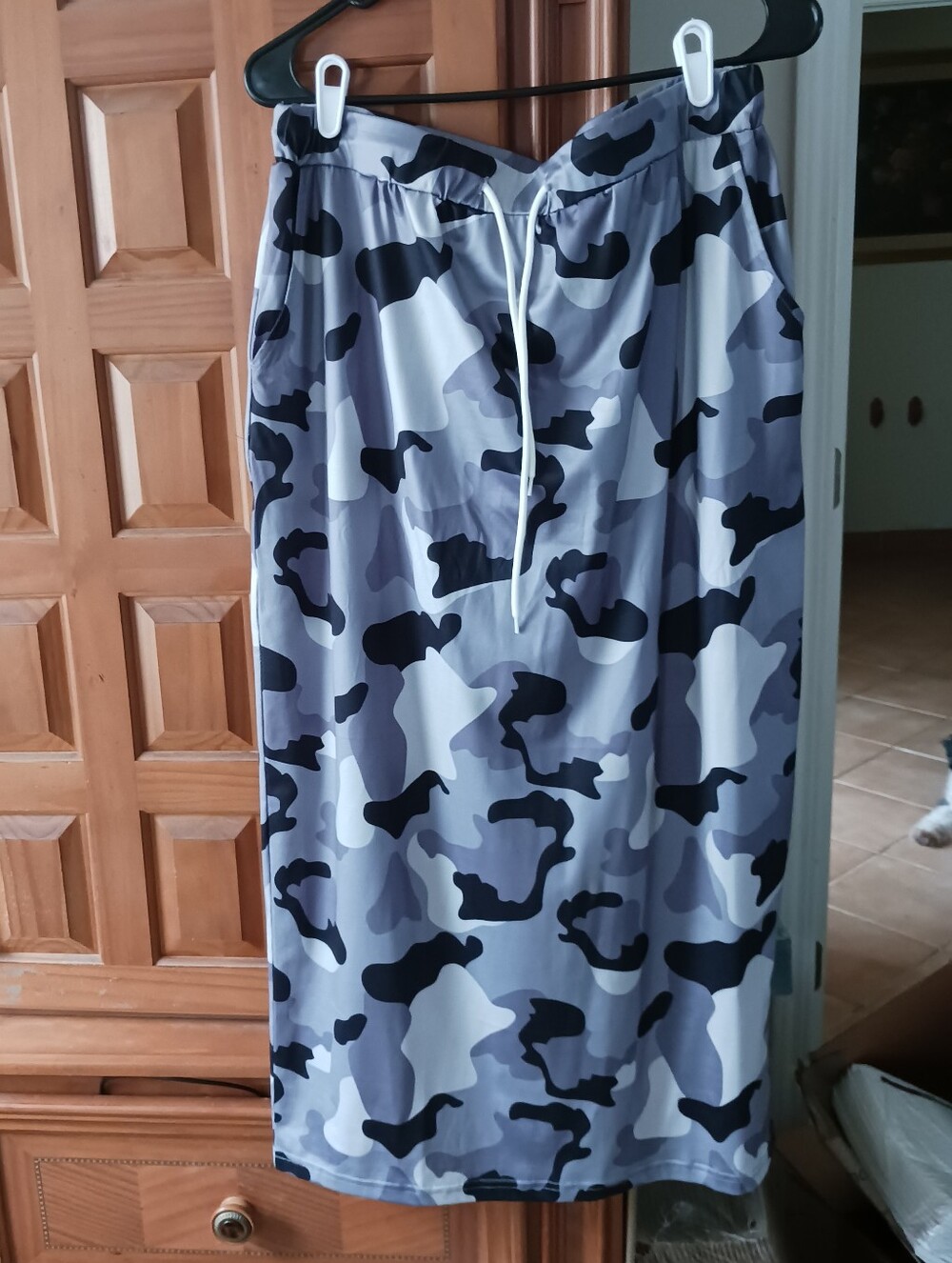 SHEIN Curve Gray Camo Drawstring Skirt